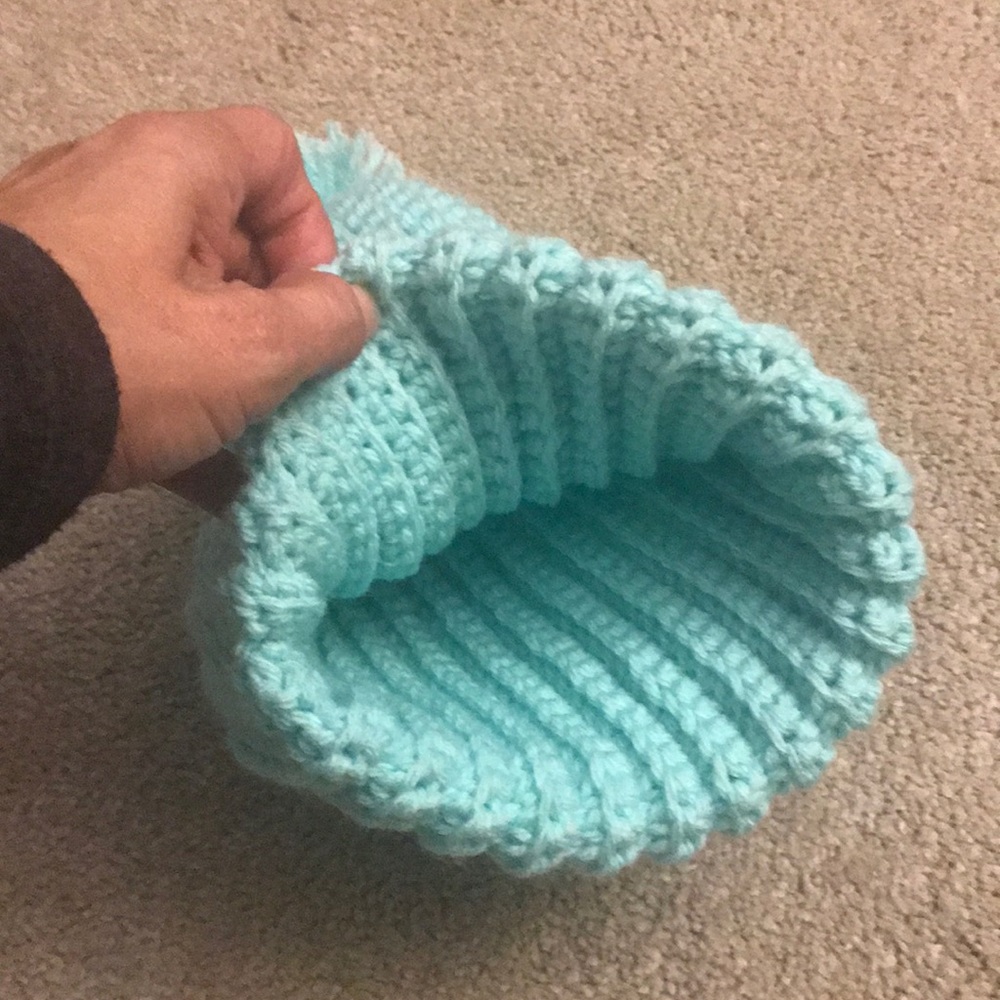 Handmade Ribbed Slouchy beanie - Picture 3 of 4